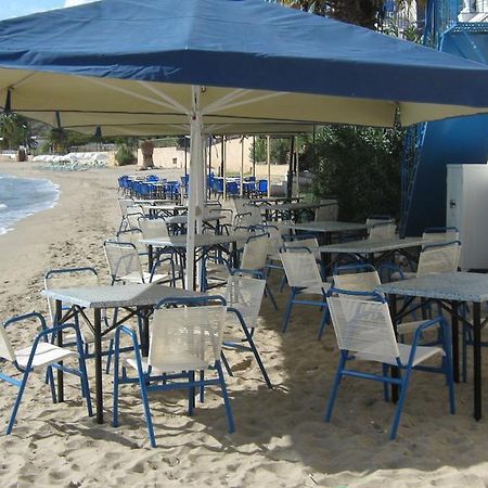 Oasis Hotel Theodoros & Litsa Galaris Agia Marina  Екстериор снимка