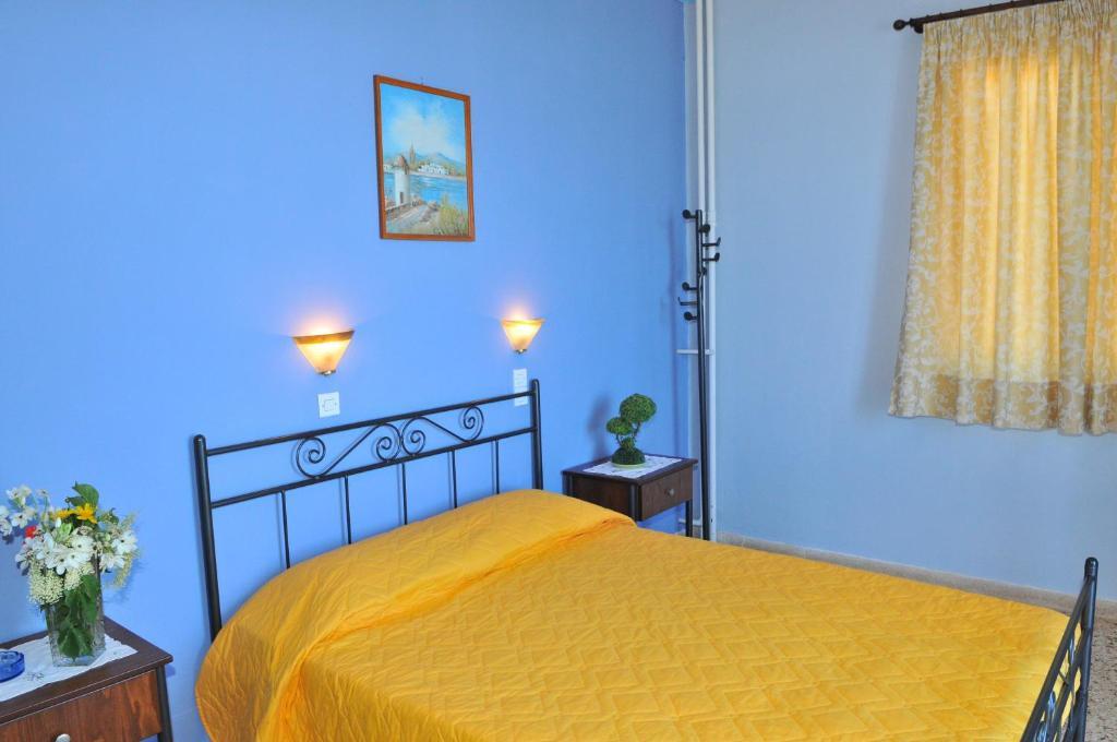 Oasis Hotel Theodoros & Litsa Galaris Agia Marina  Екстериор снимка